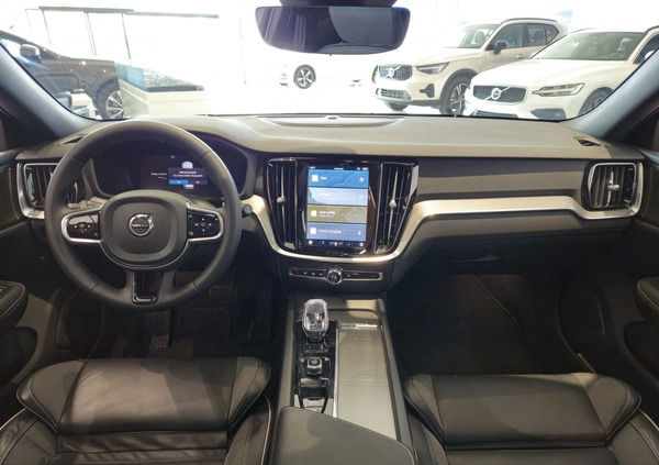 Volvo V60 cena 204900 przebieg: 24600, rok produkcji 2023 z Złoczew małe 781